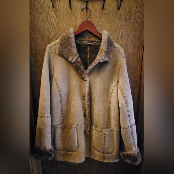 The Territory Ahead Shearling Leather Jacket - Picture 1 of 4